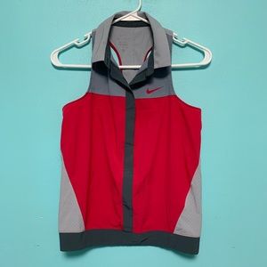 🚨NWOT Nike Dri Fit work out top